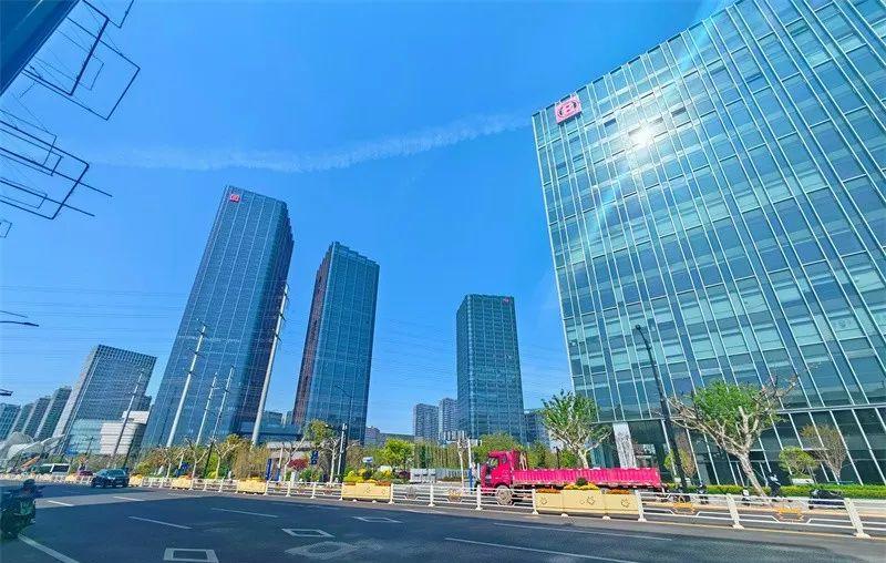 楼盘出租怎么写广告词__写字楼楼盘出租