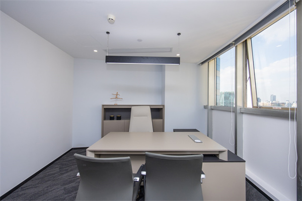 打浦桥日月光招商电话_打浦桥日月光停车场怎么收费_