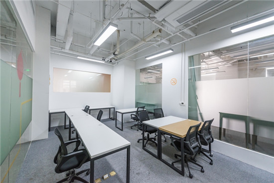 清水湾大厦办伴共享办公商务中心