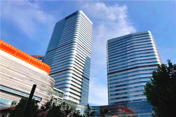 长宁来福士 长宁来福士外立面.JPG