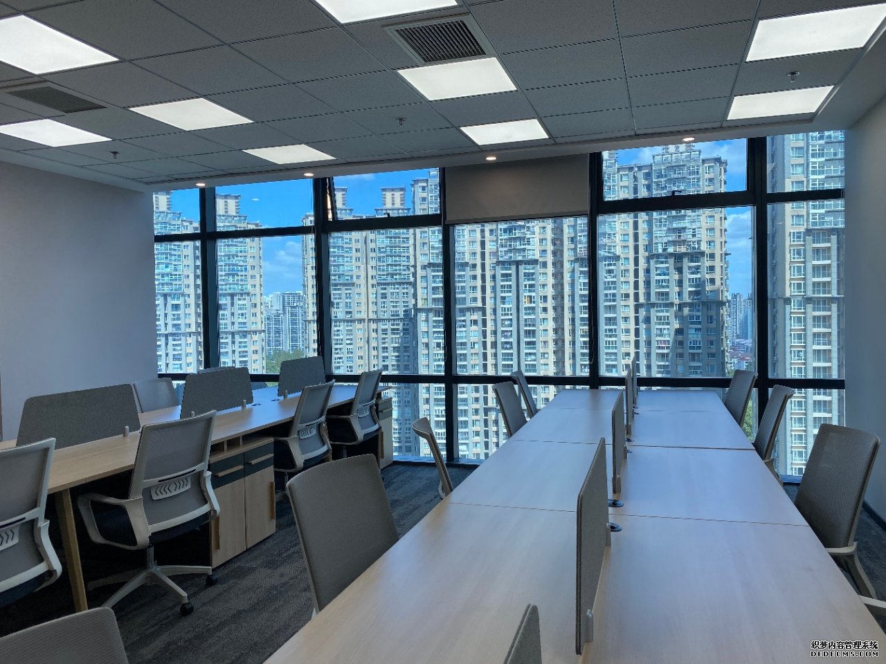 长宁龙之梦办公室招租 (11).jpg